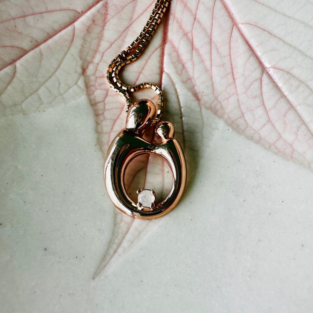 Mother Hug Pendant Keepsake Jewellery